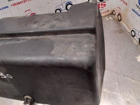 New Holland Case T6000, Tsa, Maxxum, Puma T7030 Battery Cover 87316828, 82032836 - Electrical system for Agricultural machinery: picture 3 New Holland Case T6000, Tsa, Maxxum, Puma T7030 Battery Cover 87316828, 82032836 - Electrical system for Agricultural machinery: picture 3