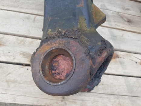 New Holland Lm435a Front Axle Housing 212.06.001.689; 212.06.001.12; 85807542 - Front axle for Telescopic handler: picture 5 New Holland Lm435a Front Axle Housing 212.06.001.689; 212.06.001.12; 85807542 - Front axle for Telescopic handler: picture 5