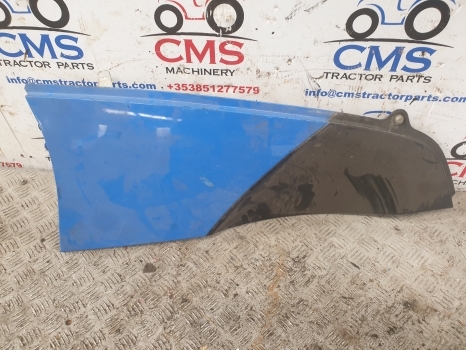 New Holland T Series Side Panel 47651337 - Body and exterior for Farm tractor: picture 1 New Holland T Series Side Panel 47651337 - Body and exterior for Farm tractor: picture 1