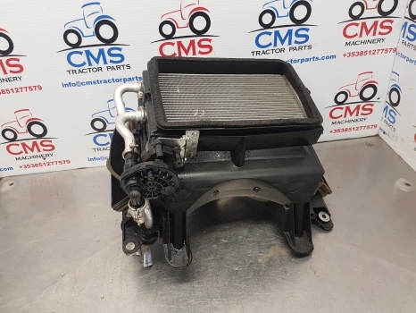 New Holland T5.95, T4, T5, Case Cab Heater Box Assembly 84481759, 84579701 - Heating/ Ventilation for Farm tractor: picture 4 New Holland T5.95, T4, T5, Case Cab Heater Box Assembly 84481759, 84579701 - Heating/ Ventilation for Farm tractor: picture 4