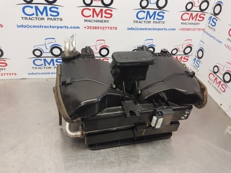 New Holland T5.95, T4, T5, Case Cab Heater Box Assembly 84481759, 84579701 - Heating/ Ventilation for Farm tractor: picture 1 New Holland T5.95, T4, T5, Case Cab Heater Box Assembly 84481759, 84579701 - Heating/ Ventilation for Farm tractor: picture 1