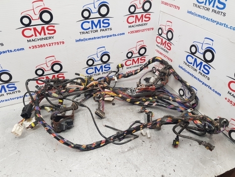 New Holland T5.95, T5.105, T5.115 Wiring Loom, Fuse Box 47778916 - Cables/ Wire harness for Farm tractor: picture 1 New Holland T5.95, T5.105, T5.115 Wiring Loom, Fuse Box 47778916 - Cables/ Wire harness for Farm tractor: picture 1