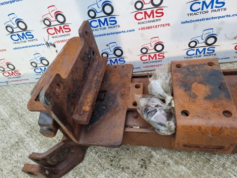New Holland T7.270, T7, Case Puma, T7.260 Pick Up Hitch Complete 48028709 - Frame/ Chassis: picture 5 New Holland T7.270, T7, Case Puma, T7.260 Pick Up Hitch Complete 48028709 - Frame/ Chassis: picture 5