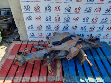 New Holland Tm125, Tm Series, Front Axle Supersteer Support And Beam 5179410 - Front axle: picture 2 New Holland Tm125, Tm Series, Front Axle Supersteer Support And Beam 5179410 - Front axle: picture 2
