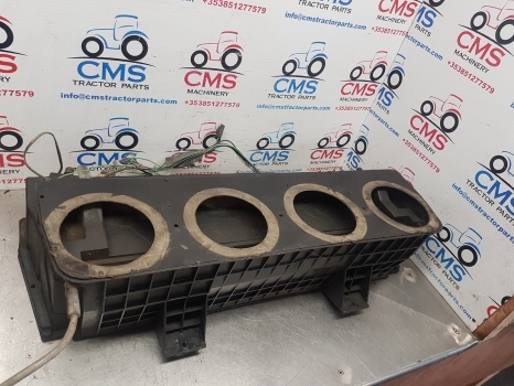 New Holland Tm150m,ford Series Air Conditioner Without Blower 82009237 87701044 - A/C part for Farm tractor: picture 3 New Holland Tm150m,ford Series Air Conditioner Without Blower 82009237 87701044 - A/C part for Farm tractor: picture 3