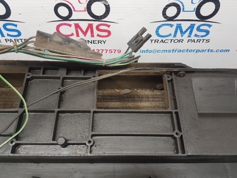 New Holland Tm150m,ford Series Air Conditioner Without Blower 82009237 87701044 - A/C part for Farm tractor: picture 5 New Holland Tm150m,ford Series Air Conditioner Without Blower 82009237 87701044 - A/C part for Farm tractor: picture 5