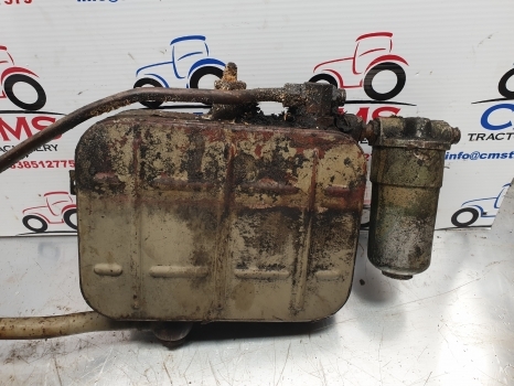 Zetor 8011 Power Steering Oil Tank And Filter 531980278010, 80.272.901 - Steering for Farm tractor: picture 2 Zetor 8011 Power Steering Oil Tank And Filter 531980278010, 80.272.901 - Steering for Farm tractor: picture 2