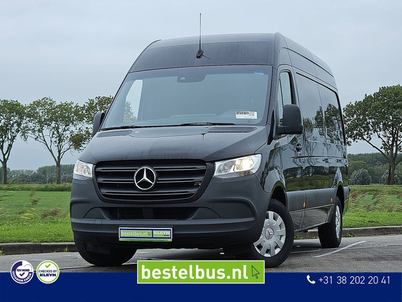 Mercedes-Benz Sprinter 317 L2H2 3.5t-Trekhaak - Panel van: picture 1 Mercedes-Benz Sprinter 317 L2H2 3.5t-Trekhaak - Panel van: picture 1