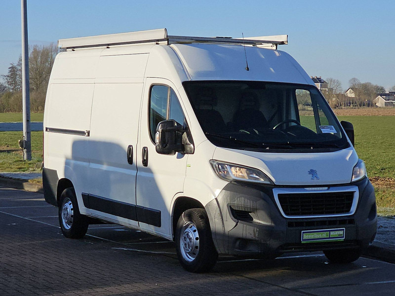 Peugeot Boxer 2.2 L2H2 Airco Imperiaal - Small van: picture 4 Peugeot Boxer 2.2 L2H2 Airco Imperiaal - Small van: picture 4
