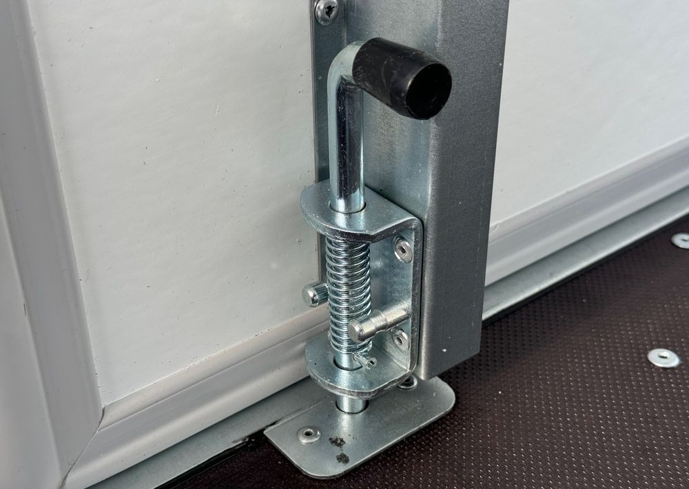 BRENDERUP Cargo CD300TB 300x155x185 cm 2000 kg drzwi + klapa - Closed box trailer: picture 5 BRENDERUP Cargo CD300TB 300x155x185 cm 2000 kg drzwi + klapa - Closed box trailer: picture 5