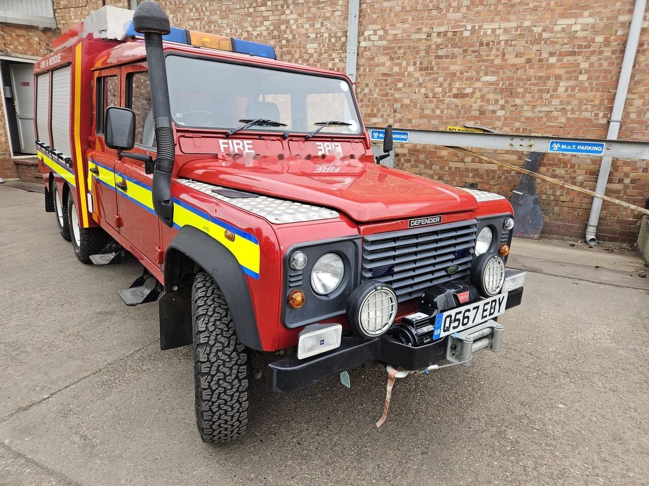 Land Rover 130 - Fire truck: picture 5 Land Rover 130 - Fire truck: picture 5