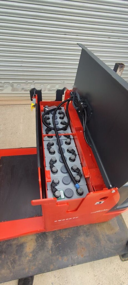 Electric forklift Linde L10AC: picture 8