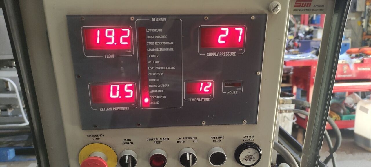 SUN AHT87A - Ground power unit: picture 3 SUN AHT87A - Ground power unit: picture 3