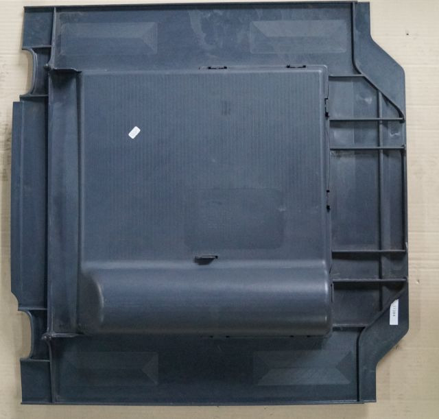 Jungheinrich 51037502 | Fronthood ERE225 fixed platform  - Body and exterior for Material handling equipment: picture 2 Jungheinrich 51037502 | Fronthood ERE225 fixed platform  - Body and exterior for Material handling equipment: picture 2