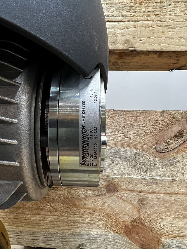 Jungheinrich 51116804 | Complete drive unit including 51066788 Brake 51492299 Mo - Electrical system for Material handling equipment: picture 5 Jungheinrich 51116804 | Complete drive unit including 51066788 Brake 51492299 Mo - Electrical system for Material handling equipment: picture 5