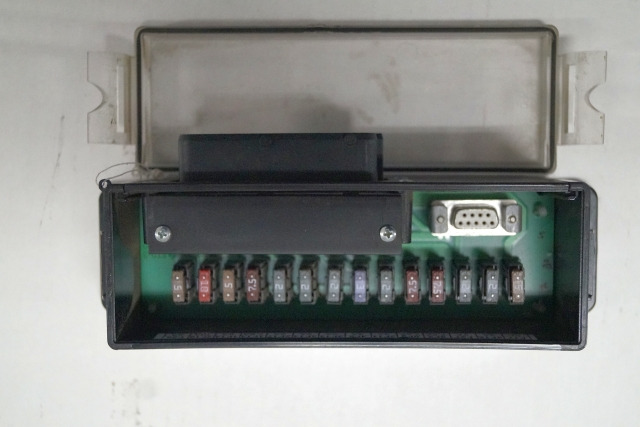 Jungheinrich 51183673 | Zekeringkast Fusebox for ETV from year 2011 sn. 02/2850- Zekeringkast Fusebox for ETV from year 2011 sn. 02/2850-8150-13 - Fuse for Material handling equipment: picture 2 Jungheinrich 51183673 | Zekeringkast Fusebox for ETV from year 2011 sn. 02/2850- Zekeringkast Fusebox for ETV from year 2011 sn. 02/2850-8150-13 - Fuse for Material handling equipment: picture 2