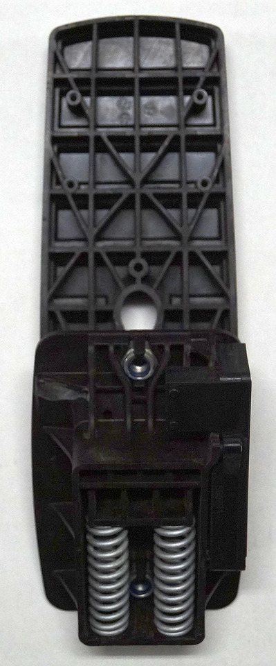 Jungheinrich 51198398 | Brake pedal from ETV year 2013 - Electrical system for Material handling equipment: picture 2 Jungheinrich 51198398 | Brake pedal from ETV year 2013 - Electrical system for Material handling equipment: picture 2