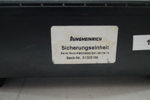 Jungheinrich 51303168 | Zekeringkast Fusebox from ETV216 year 2015 sn. 01/FBOXM0 Zekeringkast Fusebox from ETV216 year 2015 sn. 01/FBOXM001ZX1-05176-14 - Fuse for Material handling equipment: picture 2 Jungheinrich 51303168 | Zekeringkast Fusebox from ETV216 year 2015 sn. 01/FBOXM0 Zekeringkast Fusebox from ETV216 year 2015 sn. 01/FBOXM001ZX1-05176-14 - Fuse for Material handling equipment: picture 2