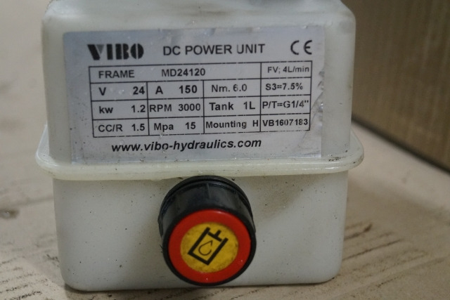 Jungheinrich 51773808 | Pump unit VIBO MD24120 24V 1,2Kw for EJE M13 Pump unit VIBO MD24120 24V 1,2Kw for EJE M13 - Hydraulic pump for Material handling equipment: picture 3 Jungheinrich 51773808 | Pump unit VIBO MD24120 24V 1,2Kw for EJE M13 Pump unit VIBO MD24120 24V 1,2Kw for EJE M13 - Hydraulic pump for Material handling equipment: picture 3