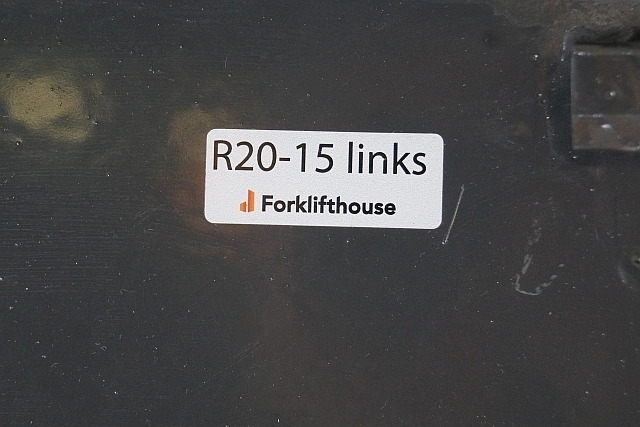 Still 0606037 | R20-15 links left  - Body and exterior for Material handling equipment: picture 3 Still 0606037 | R20-15 links left  - Body and exterior for Material handling equipment: picture 3