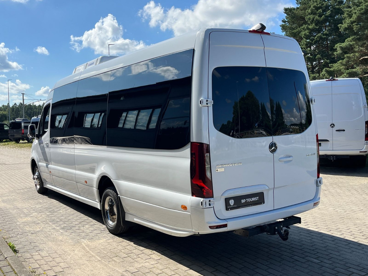 Lease a  Mercedes-Benz Sprinter 519 TOURIST XL / 21 to 24 Seats / NEW! Mercedes-Benz Sprinter 519 TOURIST XL / 21 to 24 Seats / NEW!: picture 6