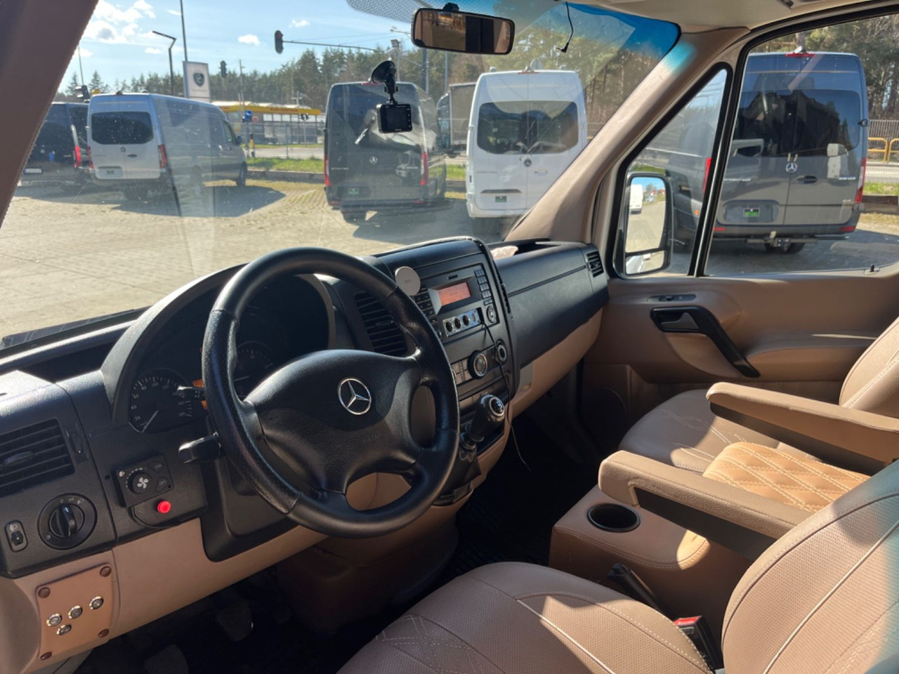 Passenger van Mercedes-Benz Sprinter VIP Van ***IN STOCK***: picture 23