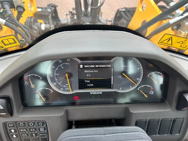 New Wheel loader Volvo L110 H Unused 3 units directly availlable: picture 18