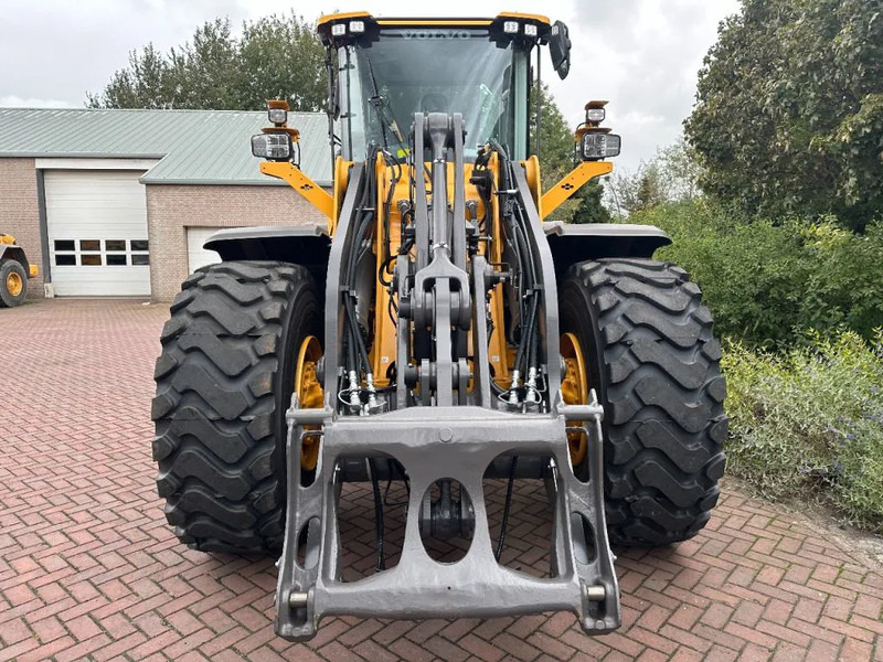 New Wheel loader Volvo L110 H Unused 3 units directly availlable: picture 7
