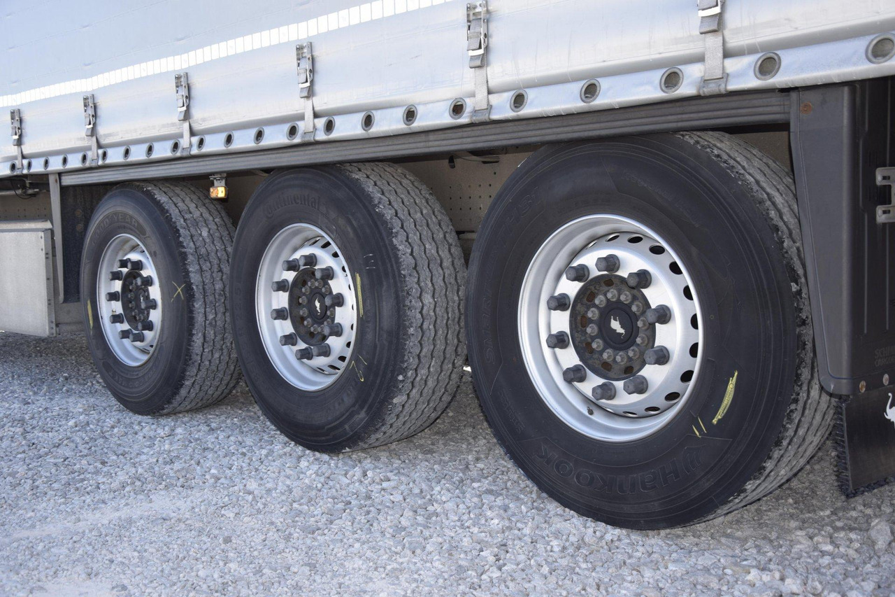 Curtainsider semi-trailer Schmitz Cargobull SCS24/L Lifting Axle: picture 10