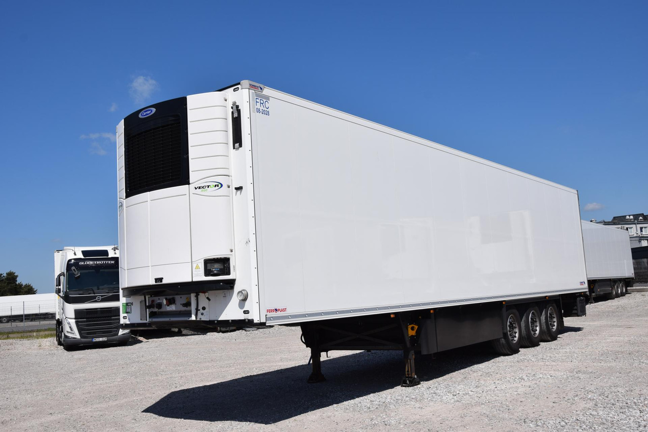 Schmitz Cargobull SKO FP 45 Carrier Vector 1550 - Refrigerator semi-trailer: picture 1 Schmitz Cargobull SKO FP 45 Carrier Vector 1550 - Refrigerator semi-trailer: picture 1