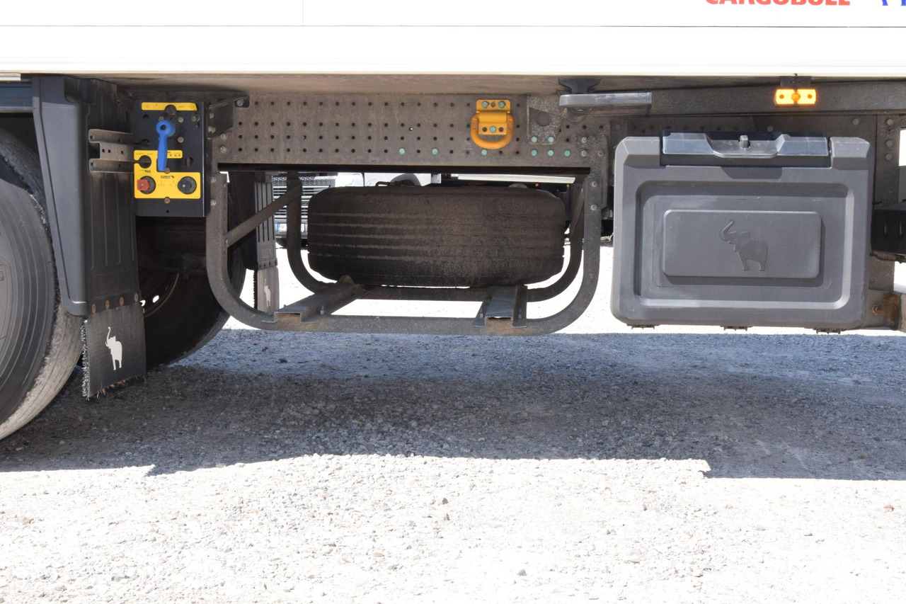 Refrigerator semi-trailer Schmitz Cargobull SKO FP 45 Carrier Vector 1550: picture 10