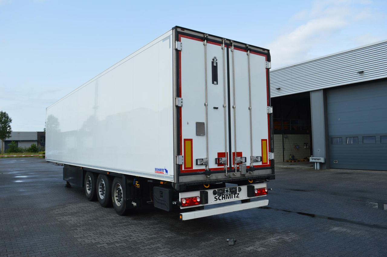 Schmitz Cargobull SKO FP 45 Carrier Vector 1550 - Refrigerator semi-trailer: picture 2 Schmitz Cargobull SKO FP 45 Carrier Vector 1550 - Refrigerator semi-trailer: picture 2