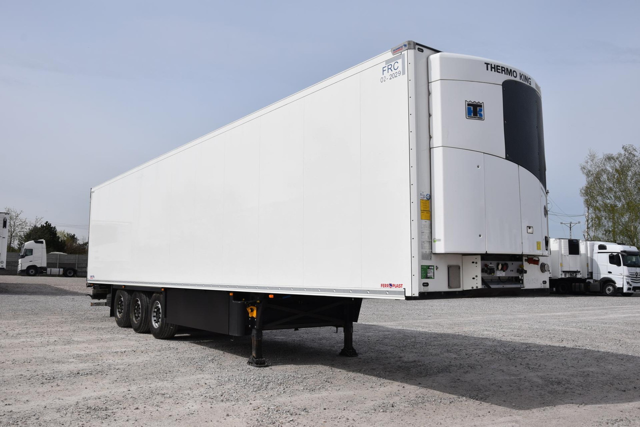 Schmitz Cargobull SKO FP 45 ThermoKing SLXi 300 - Refrigerator semi-trailer: picture 3 Schmitz Cargobull SKO FP 45 ThermoKing SLXi 300 - Refrigerator semi-trailer: picture 3