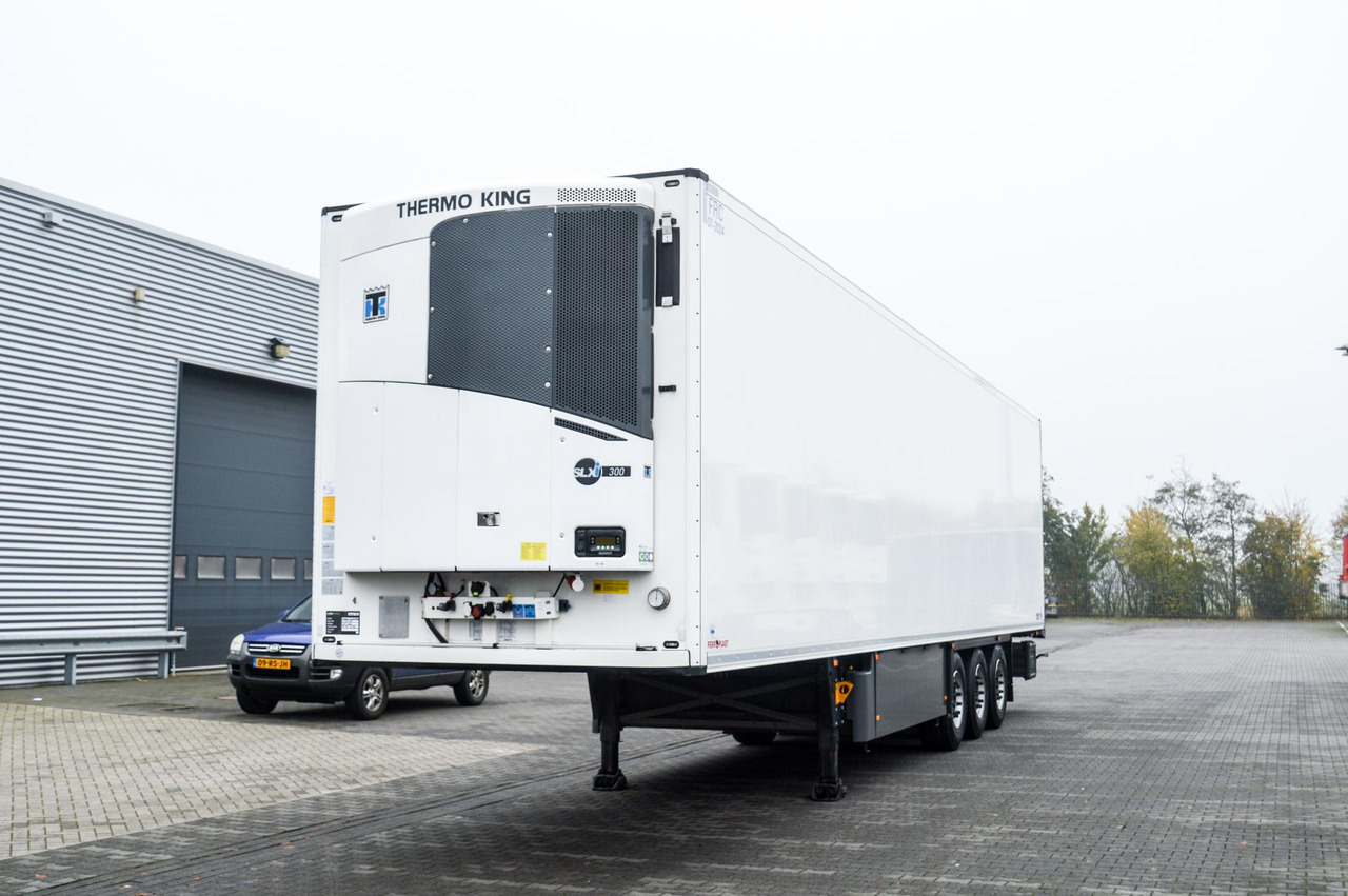 Schmitz Cargobull SKO FP 45 ThermoKing SLXi 300 - Refrigerator semi-trailer: picture 1 Schmitz Cargobull SKO FP 45 ThermoKing SLXi 300 - Refrigerator semi-trailer: picture 1