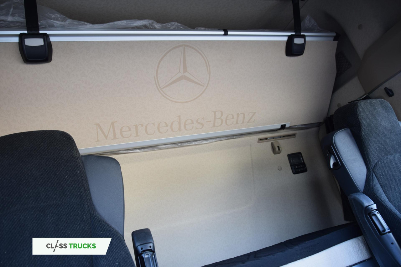 Tractor unit Mercedes-Benz Actros 5 1845 BigSpace: picture 13