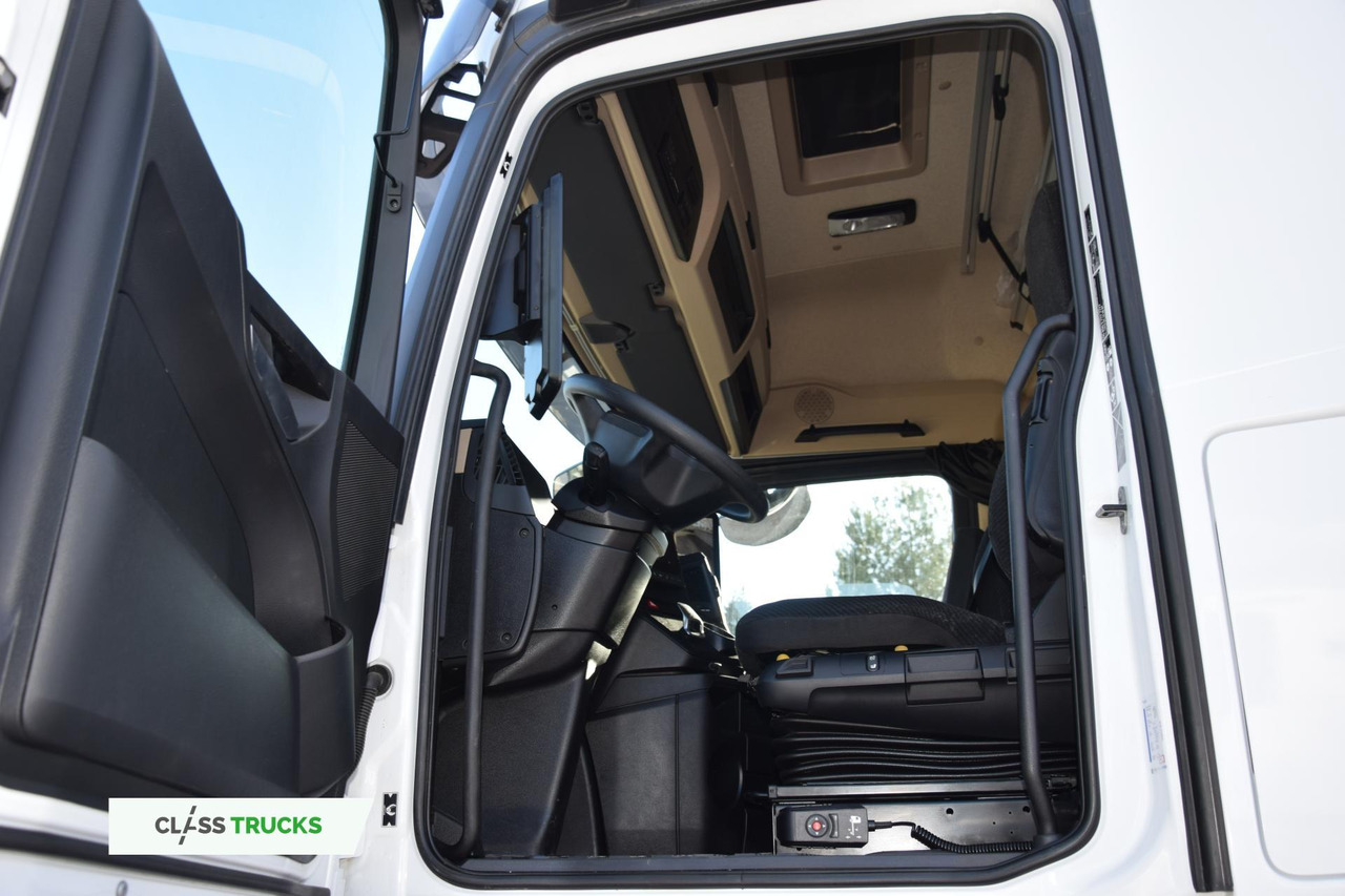 Tractor unit Mercedes-Benz Actros 5 1845 BigSpace: picture 8