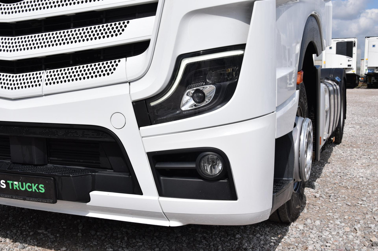 Tractor unit Mercedes-Benz Actros 5 1845 BigSpace: picture 7