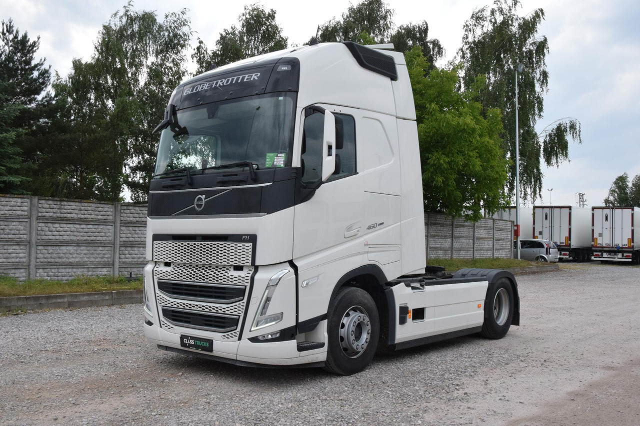 Volvo FH 460 Globetrotter XL i-Save Side Skirts - Tractor unit: picture 1 Volvo FH 460 Globetrotter XL i-Save Side Skirts - Tractor unit: picture 1