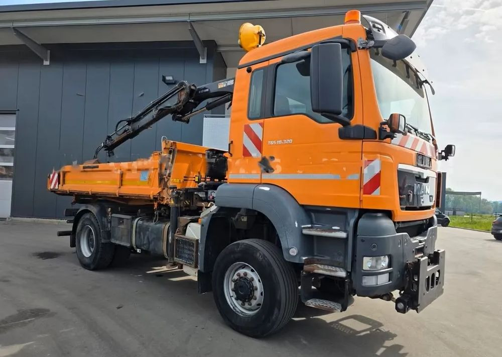MAN TGS 18.320 4x4 – Wywrotka trójstronna Meiller + Kran HIAB | Komunalny | Euro 5 - Tipper: picture 3 MAN TGS 18.320 4x4 – Wywrotka trójstronna Meiller + Kran HIAB | Komunalny | Euro 5 - Tipper: picture 3