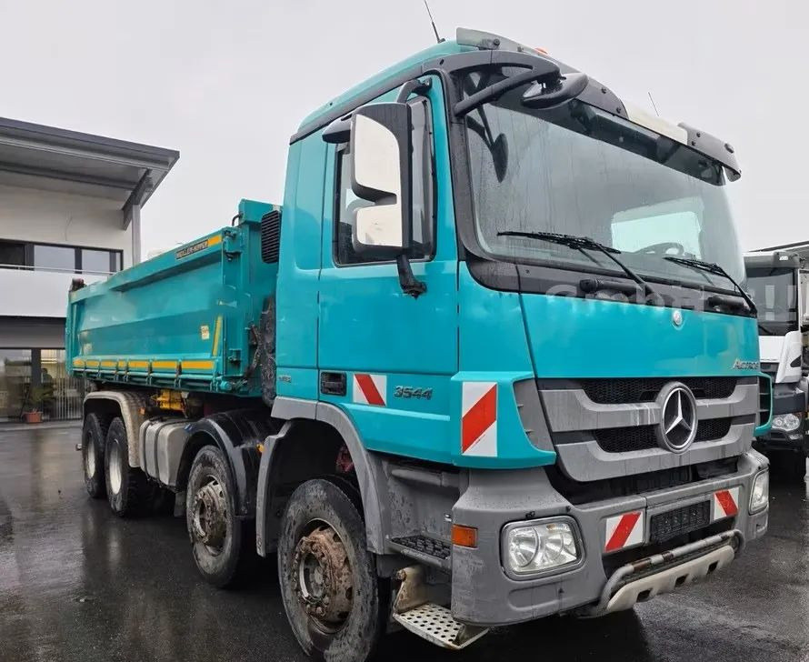 Mercedes-Benz Actros 3544 / 4144 •EPS •Wywrotka trójstronna • 8x4 • Meiller BORDMATIK • Euro5 • - Tipper: picture 4 Mercedes-Benz Actros 3544 / 4144 •EPS •Wywrotka trójstronna • 8x4 • Meiller BORDMATIK • Euro5 • - Tipper: picture 4