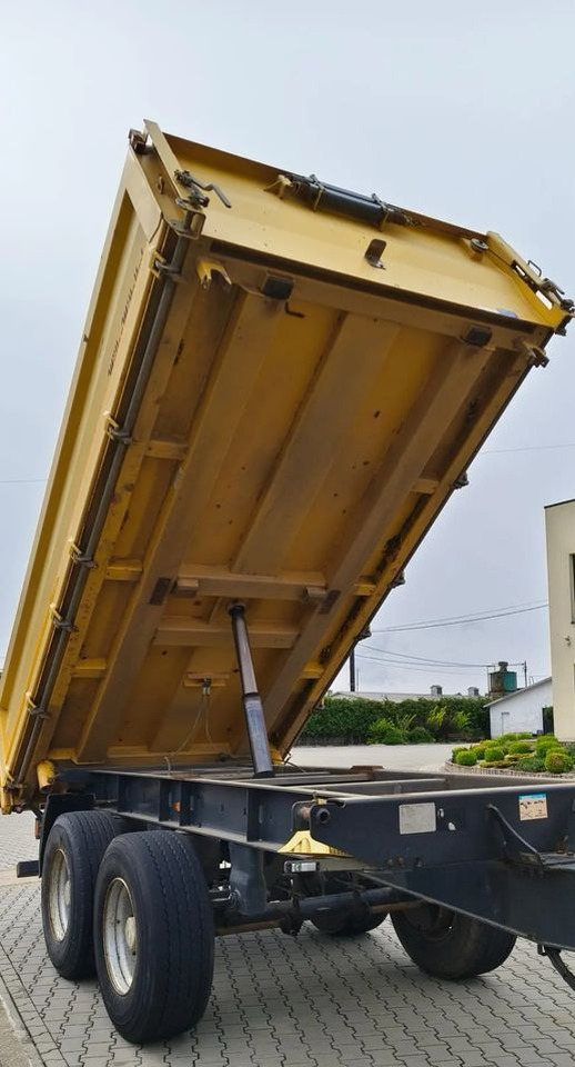 Miller Tandem R180 | Wywrotka 3-stronna | Pneumatyczne zawieszenie | Bordmatik | 2013 | Oś podnoszona - Tipper trailer: picture 5 Miller Tandem R180 | Wywrotka 3-stronna | Pneumatyczne zawieszenie | Bordmatik | 2013 | Oś podnoszona - Tipper trailer: picture 5