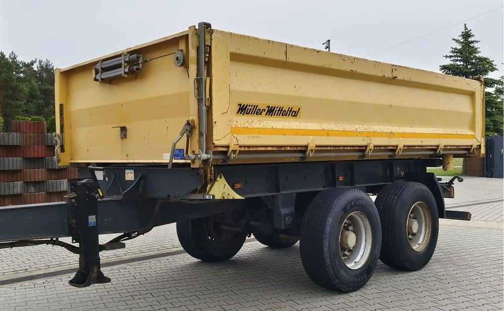 Miller Tandem R180 | Wywrotka 3-stronna | Pneumatyczne zawieszenie | Bordmatik | 2013 | Oś podnoszona - Tipper trailer: picture 1 Miller Tandem R180 | Wywrotka 3-stronna | Pneumatyczne zawieszenie | Bordmatik | 2013 | Oś podnoszona - Tipper trailer: picture 1