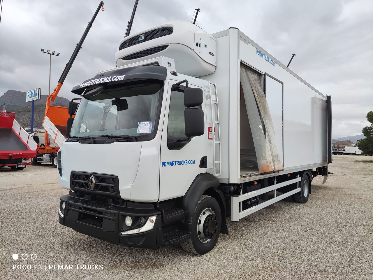 Lease a RENAULT MIDLUM D16 240 EURO 6 RENAULT MIDLUM D16 240 EURO 6: picture 9 Lease a RENAULT MIDLUM D16 240 EURO 6 RENAULT MIDLUM D16 240 EURO 6: picture 9