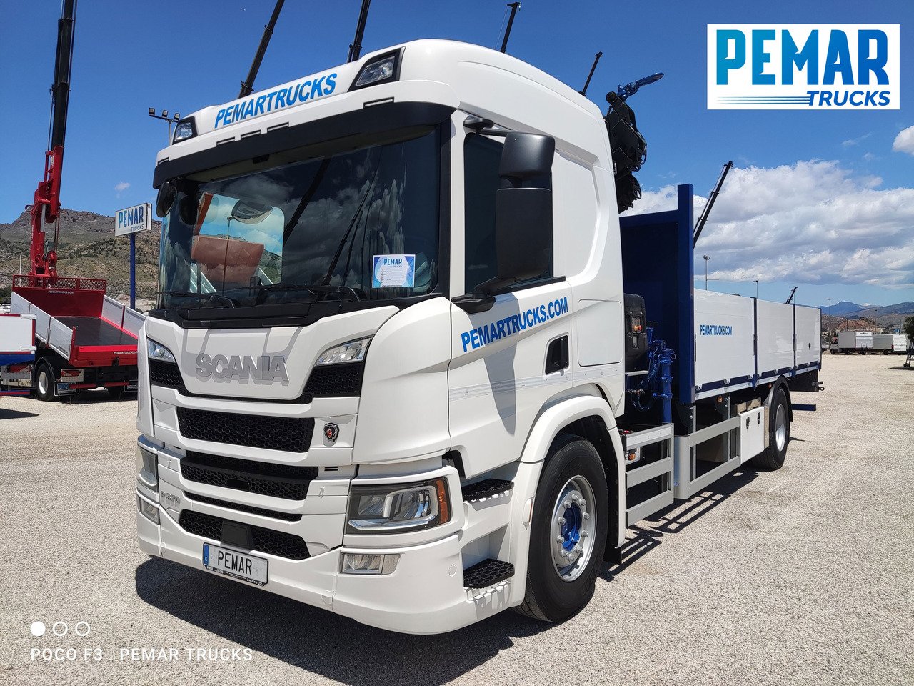 SCANIA P 370 4X2 GRUA CAJA FIJA - Dropside/ Flatbed truck, Crane truck: picture 2 SCANIA P 370 4X2 GRUA CAJA FIJA - Dropside/ Flatbed truck, Crane truck: picture 2
