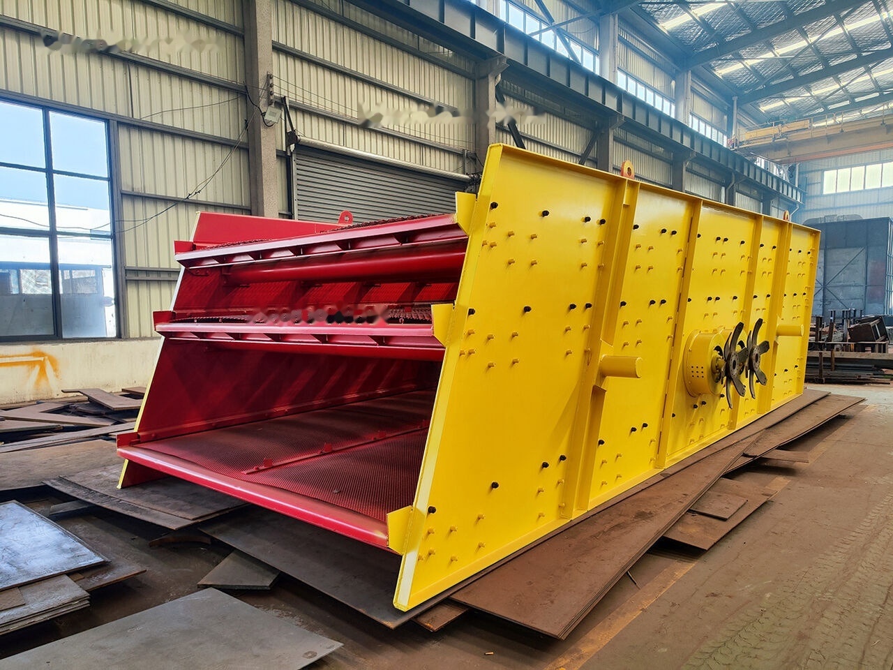 Kinglink 3YK3072 Big Inclined Vibrating Screen With Double Mechanisms - Screener: picture 2 Kinglink 3YK3072 Big Inclined Vibrating Screen With Double Mechanisms - Screener: picture 2