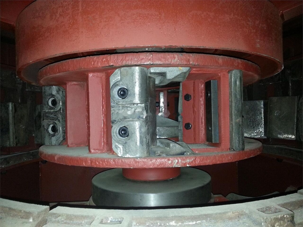 Kinglink KL12 Phosphate VSI Crusher - Impact crusher: picture 3 Kinglink KL12 Phosphate VSI Crusher - Impact crusher: picture 3