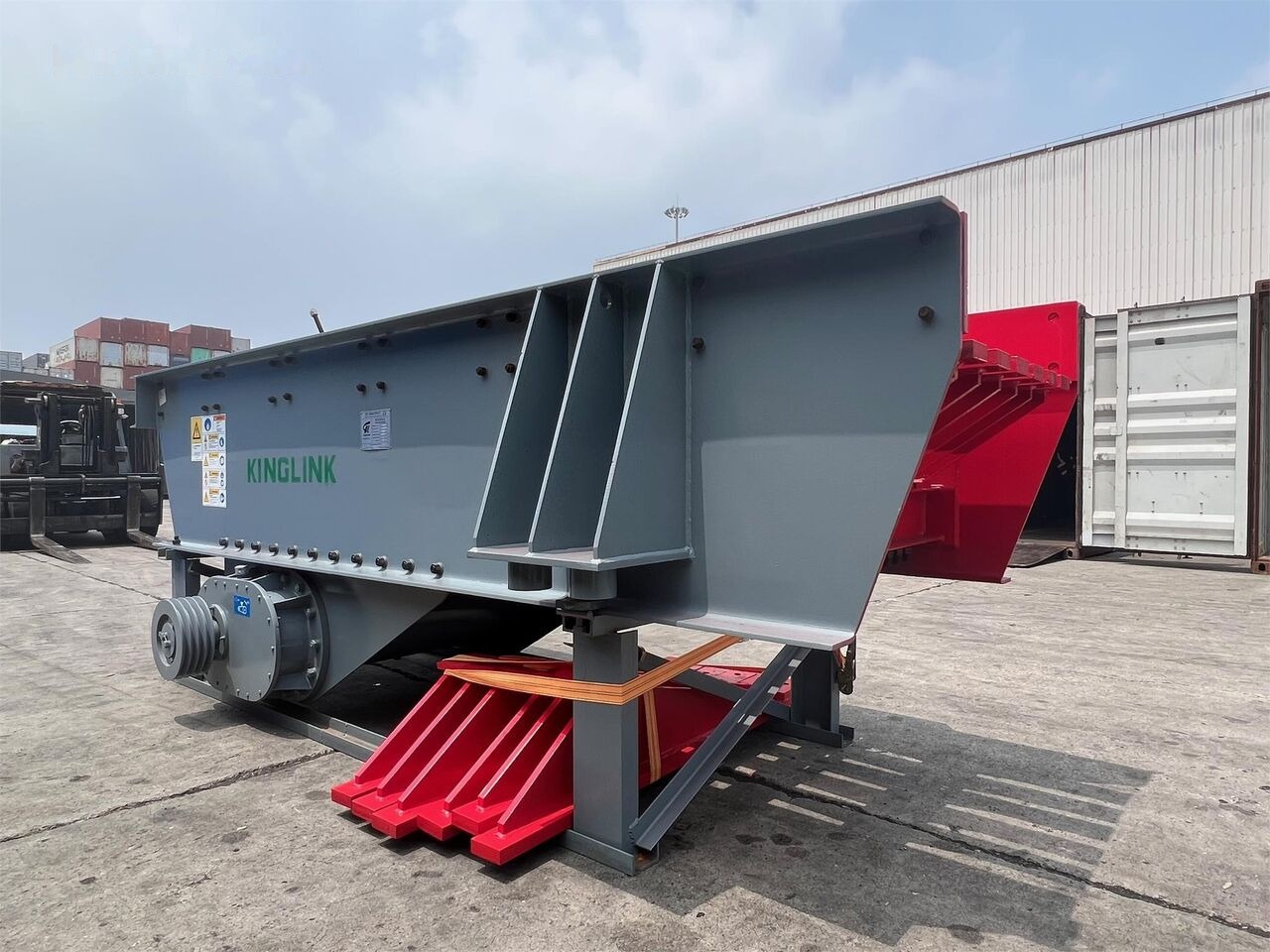 Kinglink ZSW380X96 Alimentateur Vibrant de haute qualité - Mining machinery: picture 1 Kinglink ZSW380X96 Alimentateur Vibrant de haute qualité - Mining machinery: picture 1