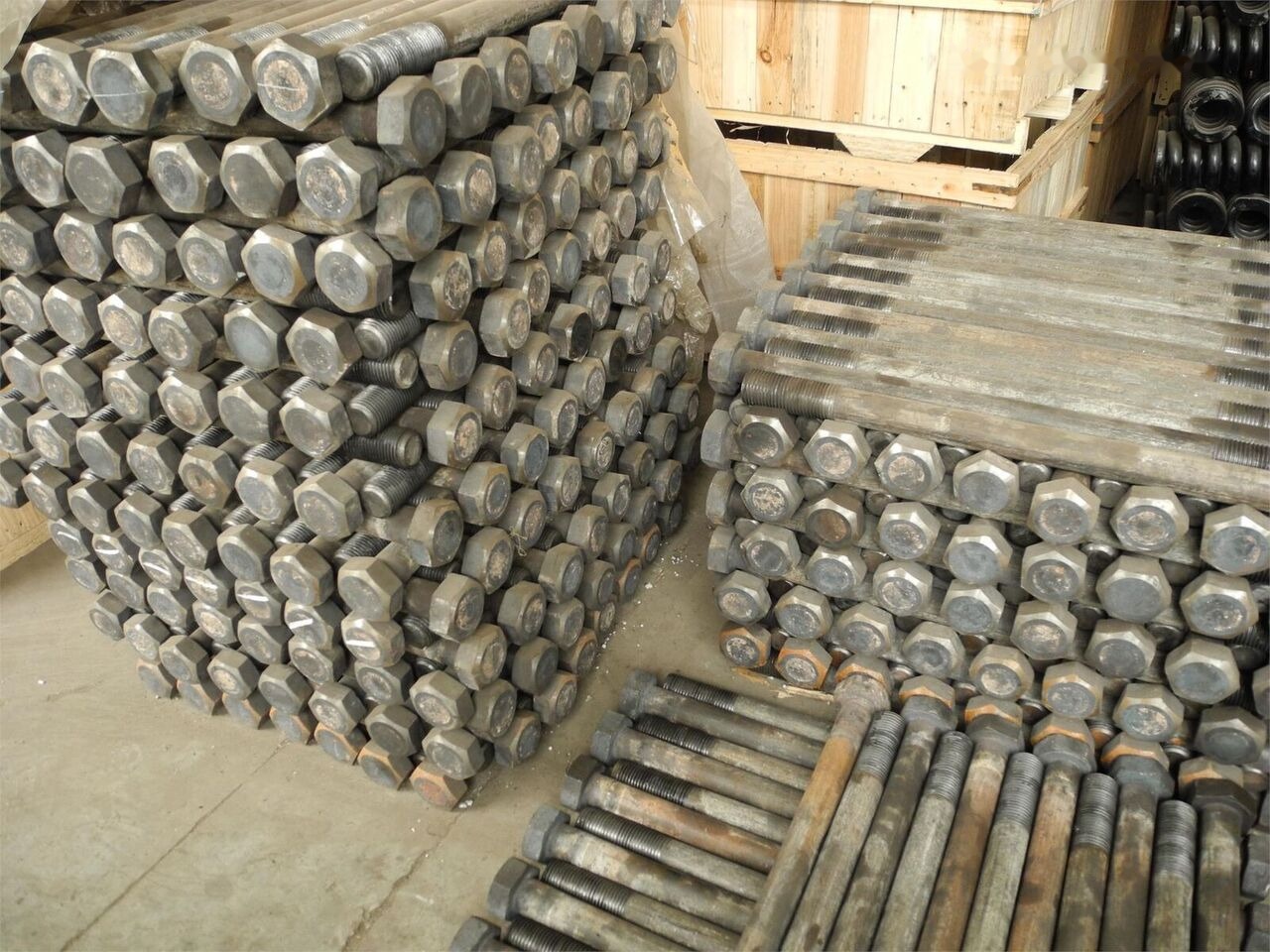 WEAR PARTS for KINGLINK SYMONS CONE CRUSHER crushing plant - Spare parts: picture 1 WEAR PARTS for KINGLINK SYMONS CONE CRUSHER crushing plant - Spare parts: picture 1