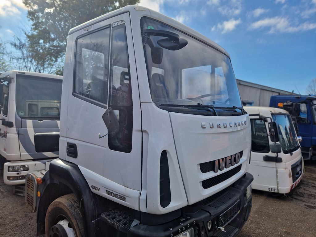 IVECO EUROCARGO - Cab for Truck: picture 3 IVECO EUROCARGO - Cab for Truck: picture 3