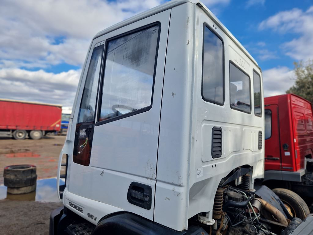 IVECO EUROCARGO - Cab for Truck: picture 5 IVECO EUROCARGO - Cab for Truck: picture 5